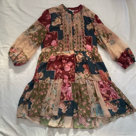 Sachin + Babi Patchwork Multicolor Floral Print Mini Dress Size Medium - Picture 3 of 15